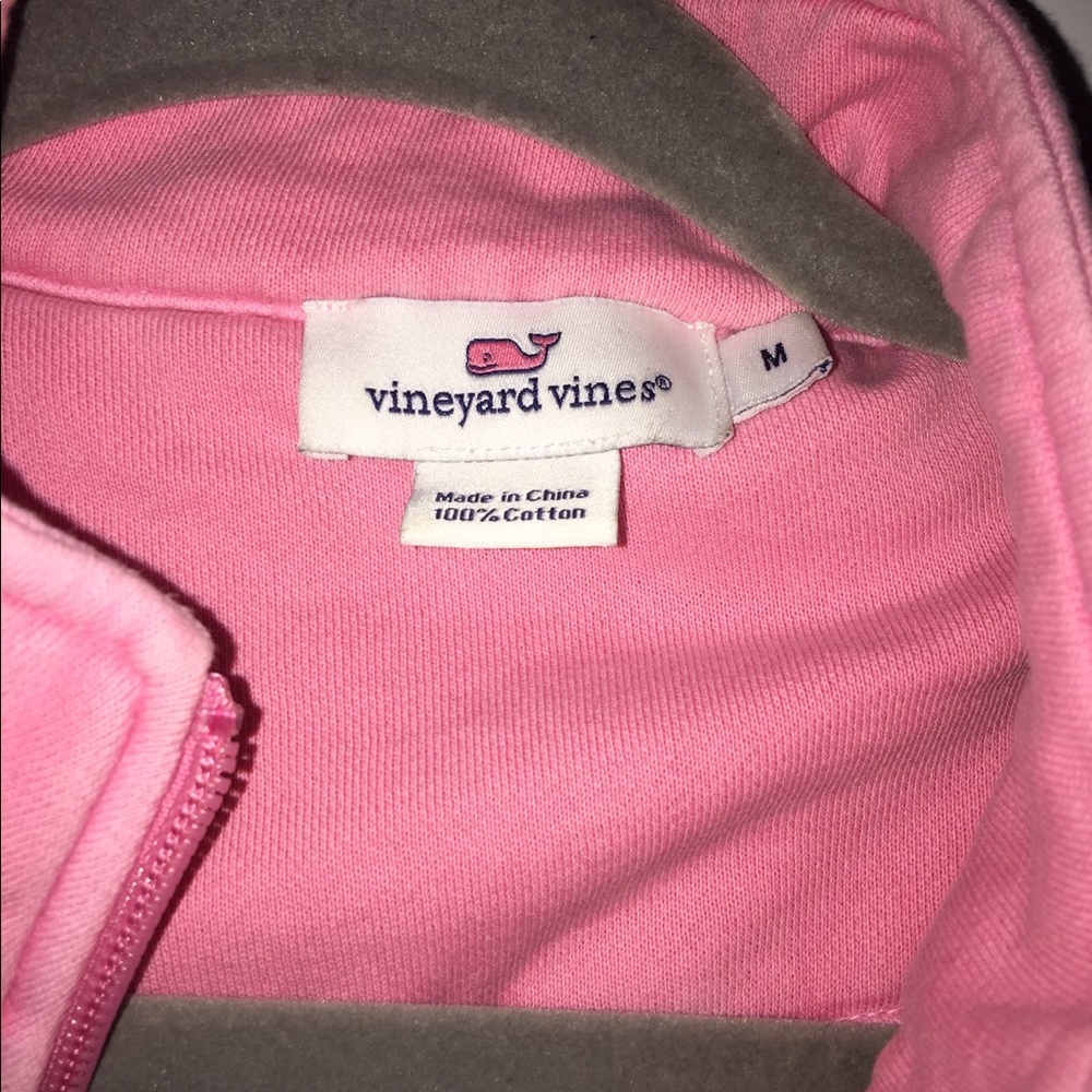 Vineyard Vines - Picture 1 of 2